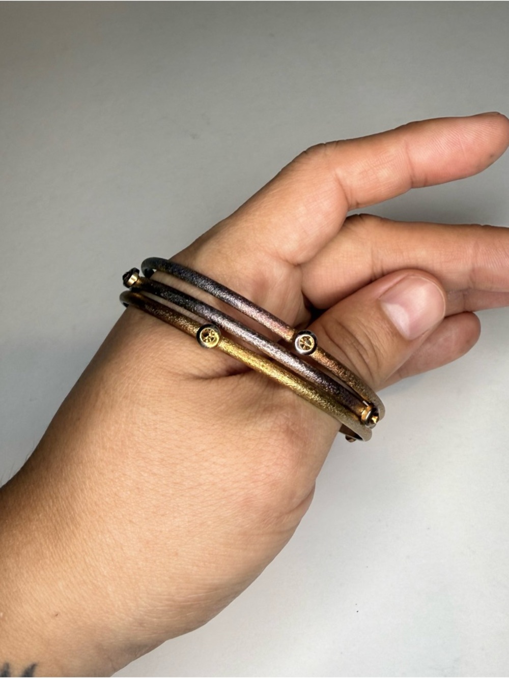 Women's Multi-Strand Metallic Leather Bracelet in Bronze and Brown